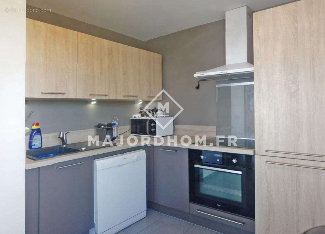 Appartement à MARSEILLE-16E