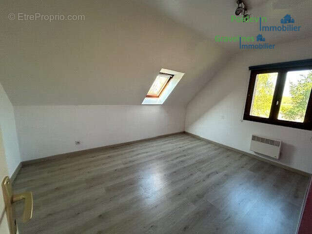 Maison 96 m² à Saint-Georges-Sur-L'aa  - photo 8