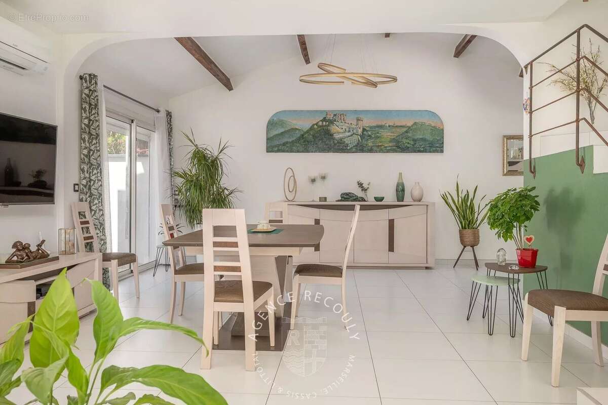 Maison à MARSEILLE-8E