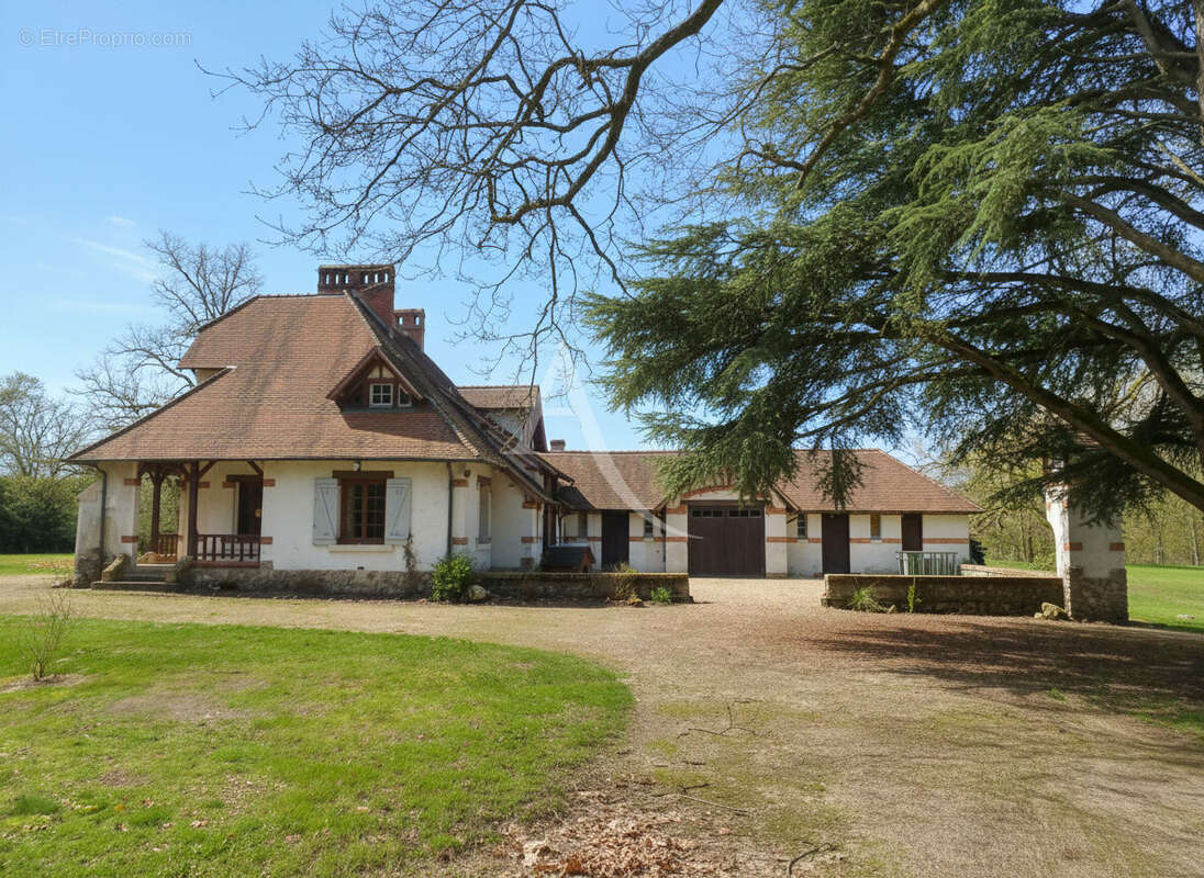 Maison à SALBRIS