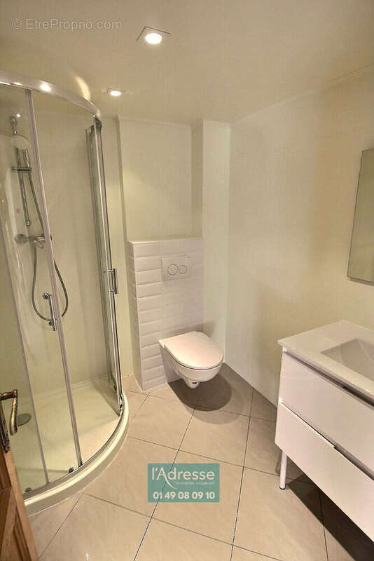 Appartement à L&#039;HAY-LES-ROSES