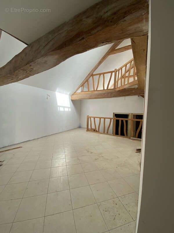 Maison à LIMETZ-VILLEZ