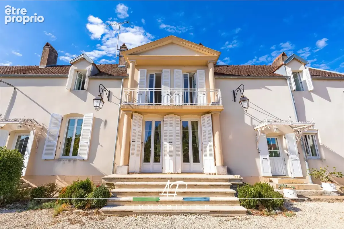 Belle propriété avec dépendances sur plus d’un hectare - photo 13