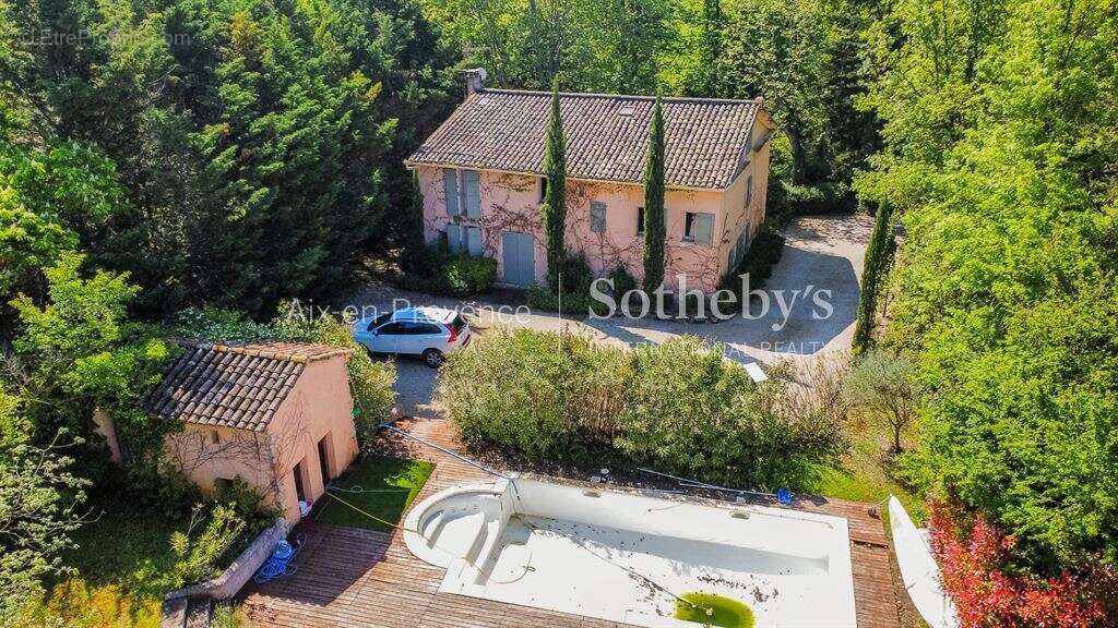 Maison à AIX-EN-PROVENCE
