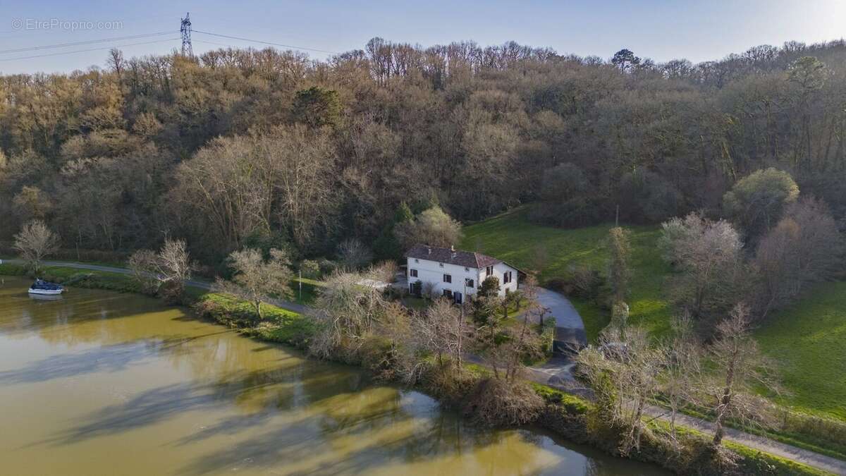 Maison à SAINTE-MARIE-DE-GOSSE