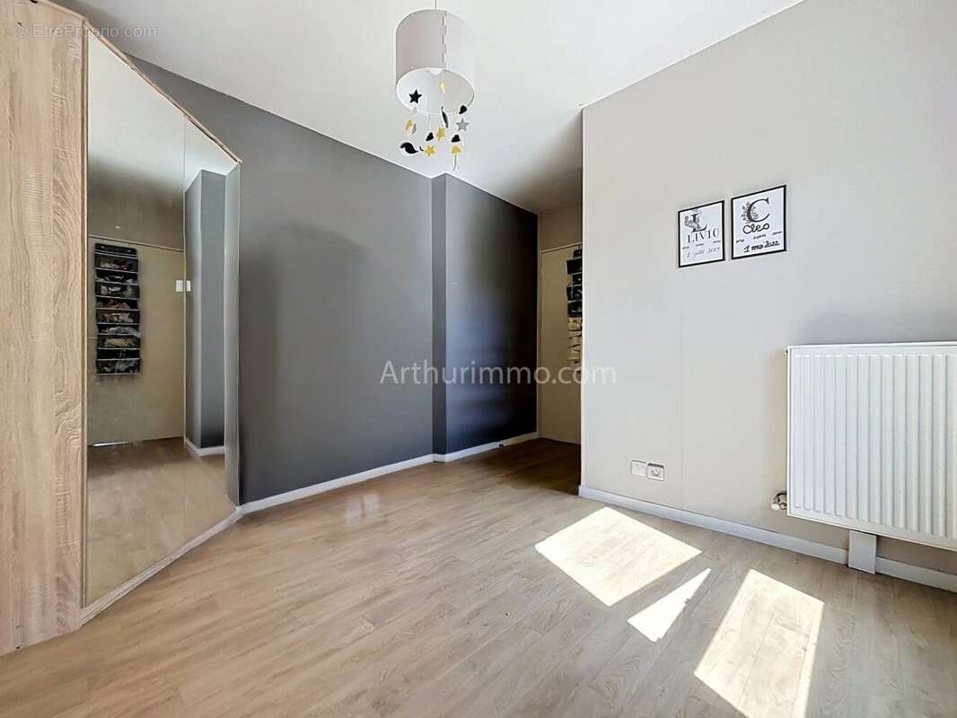 Appartement à LIMEIL-BREVANNES
