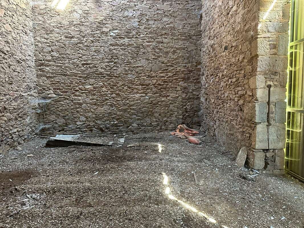 Maison à LUC-LA-PRIMAUBE