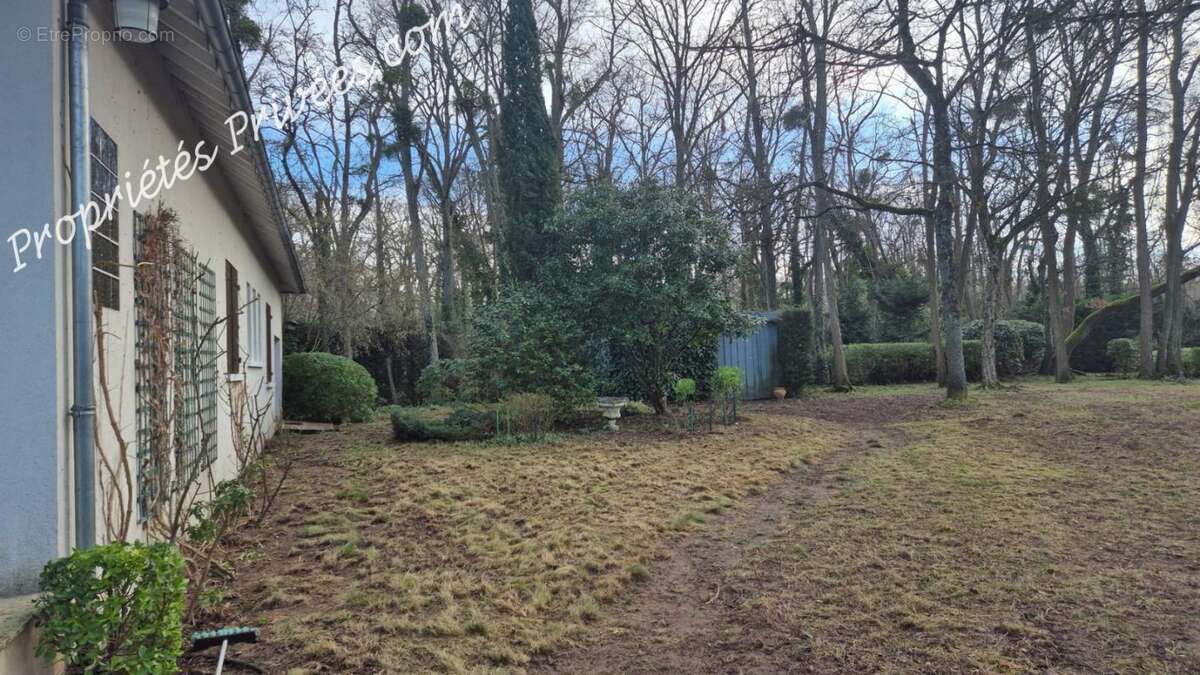 Maison à VINEUIL