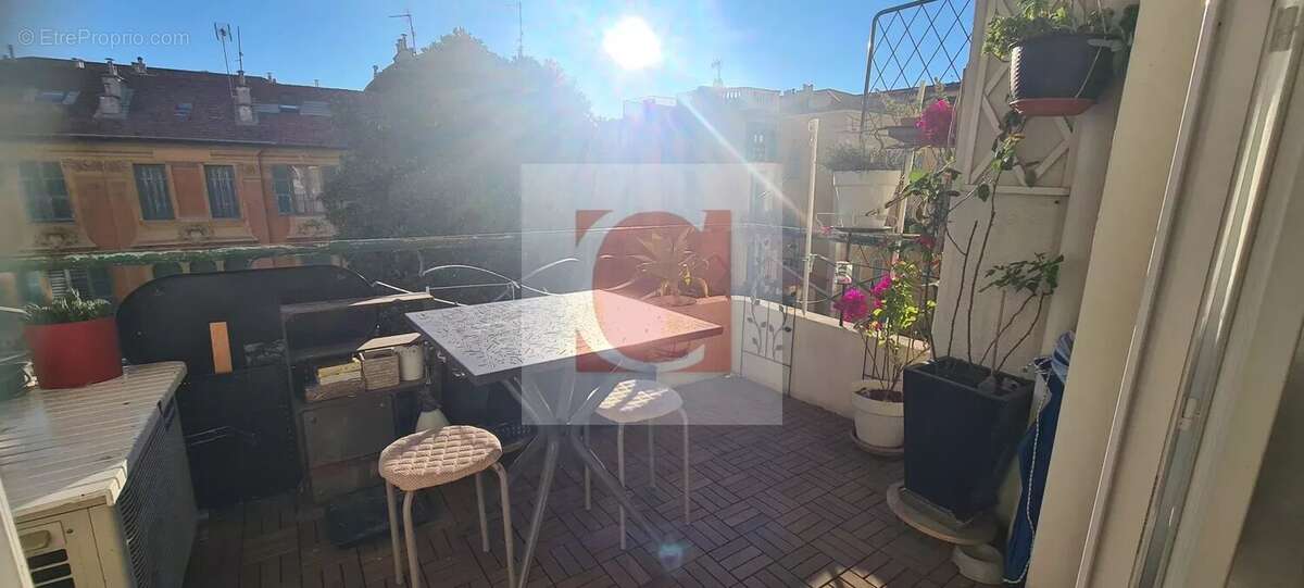 Appartement à NICE
