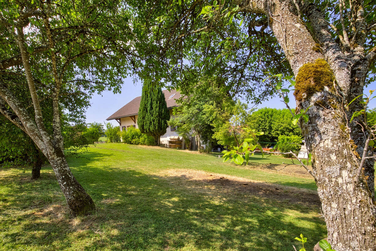 Maison à GROISY