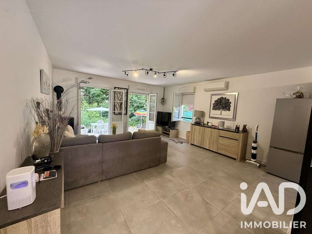 Maison 64 m² à Loriol-Du-Comtat  - photo 9