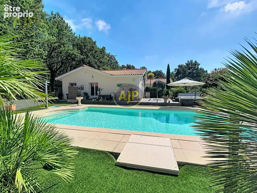 Photo Maison à Grayan-Et-L'hopital au prix de 496 000€