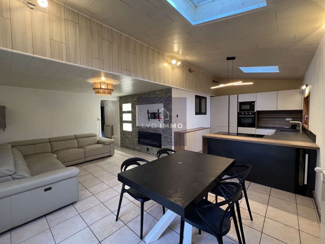 Appartement T3 avec grande terrasse - photo 6