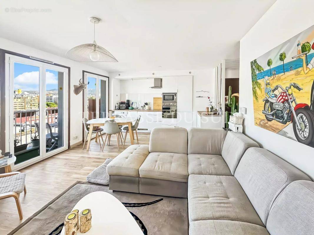 Appartement à MARSEILLE-3E