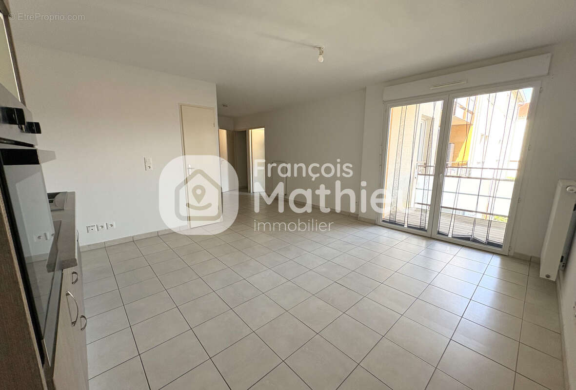 Appartement à SAINT-ANDRE-DE-CORCY