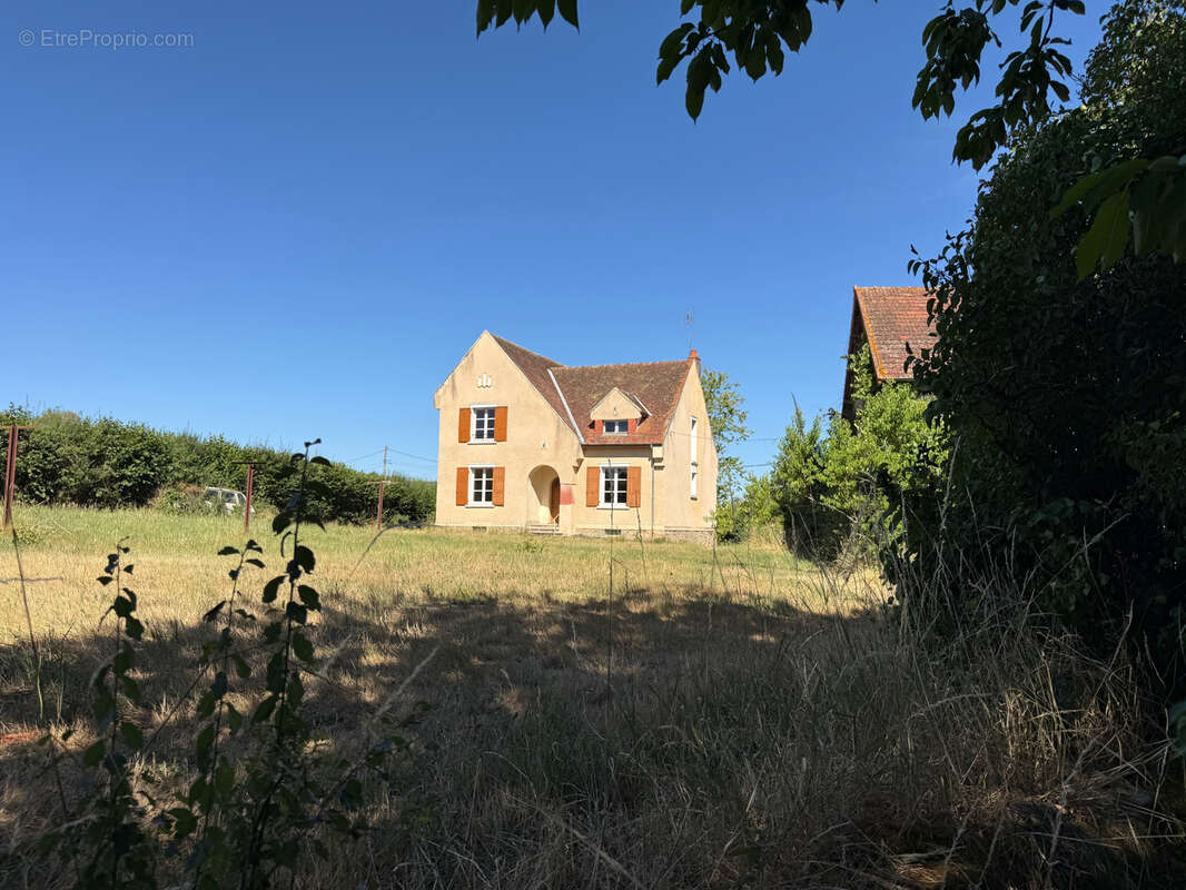 Auv 1226 : Maison typique, grange, puits, calme, vue, 3 849m2 - photo 89