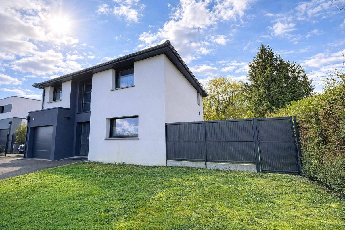 Maison à ANNOEULLIN