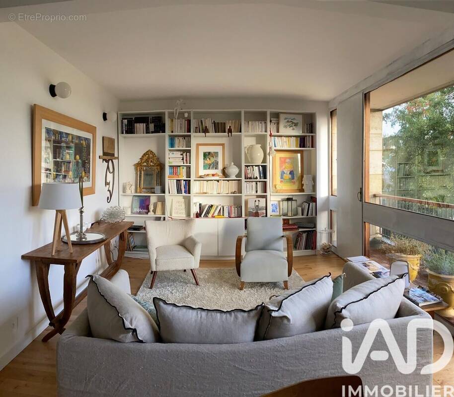 Photo 1 - Appartement à LA CELLE-SAINT-CLOUD