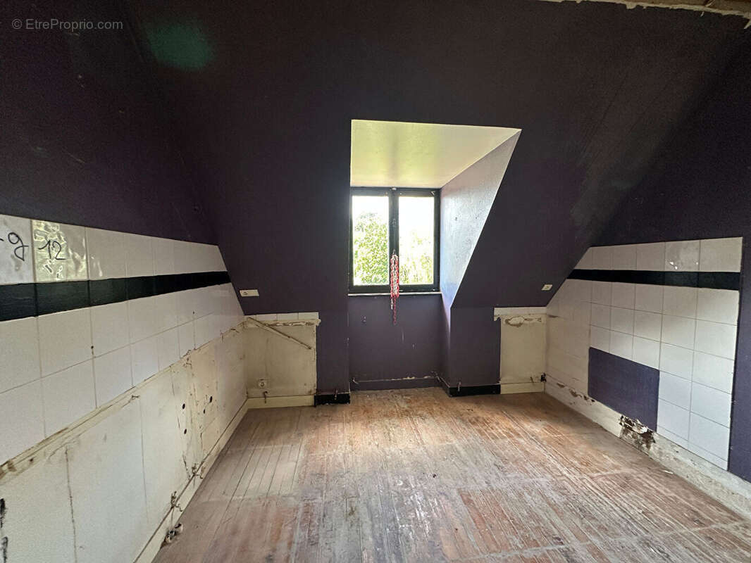 Appartement à MONT-SAINT-AIGNAN