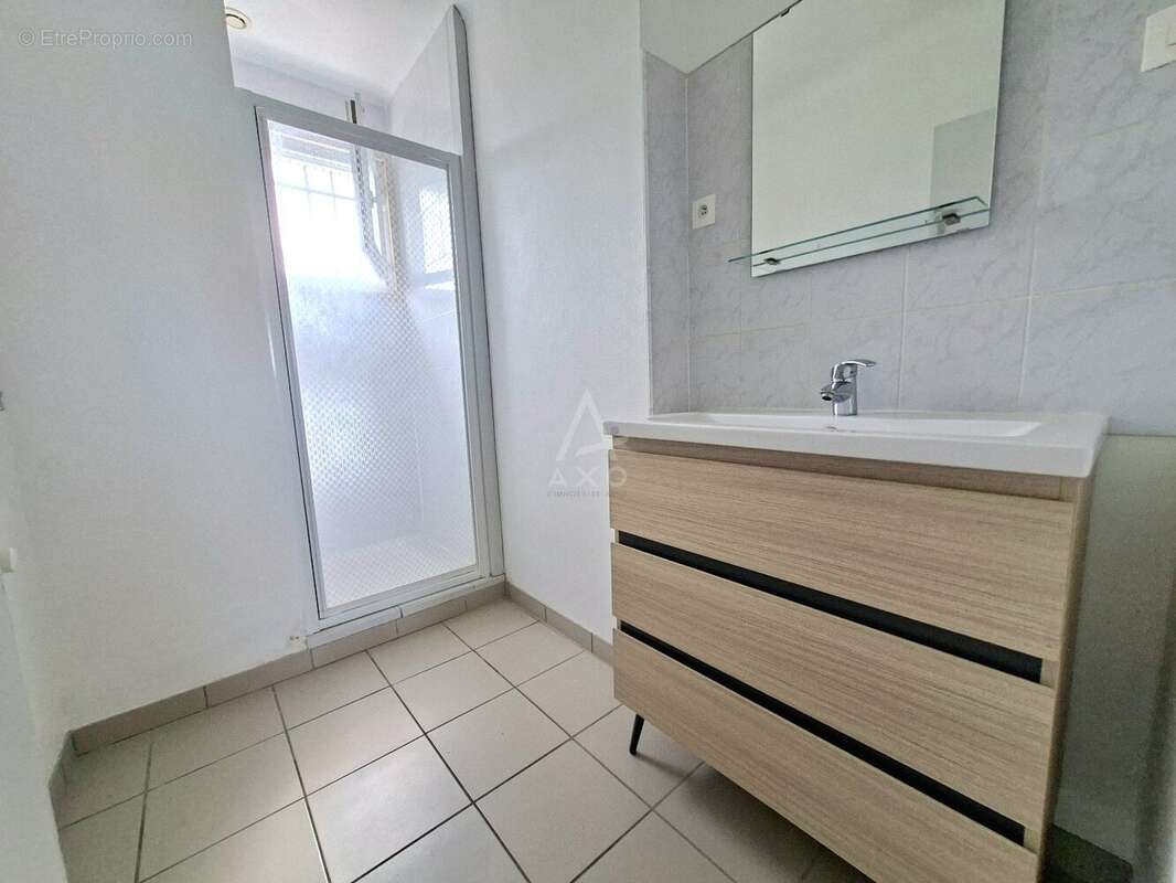 Maison à VARENNES-VAUZELLES