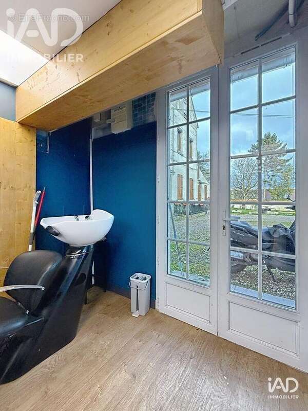 Photo 5 - Commerce à NANTEUIL-LES-MEAUX