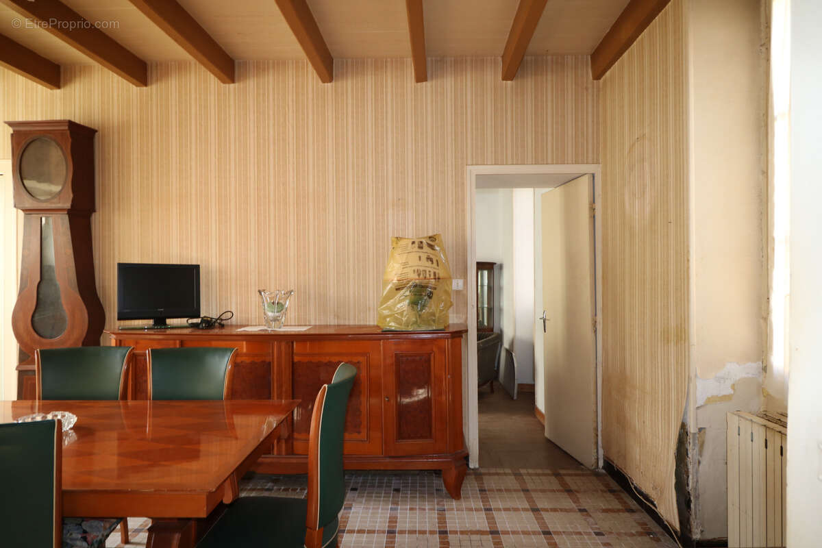 Maison à LOULAY