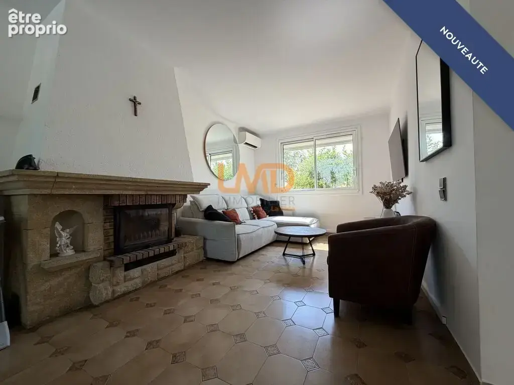 Villa T5 92 m2 avec piscine à Baho - photo 4