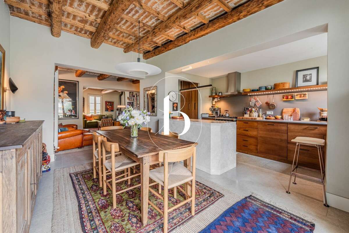 Maison à UZES