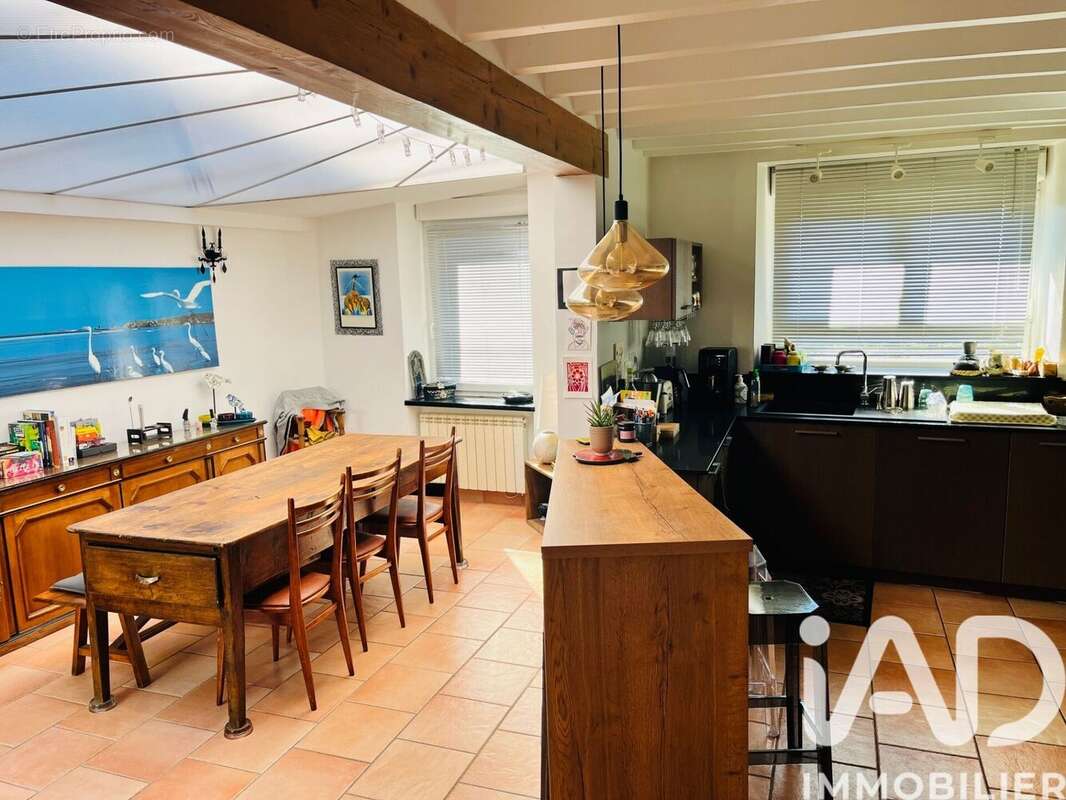 Maison 145 m² à Mondonville-Saint-Jean  - photo 6