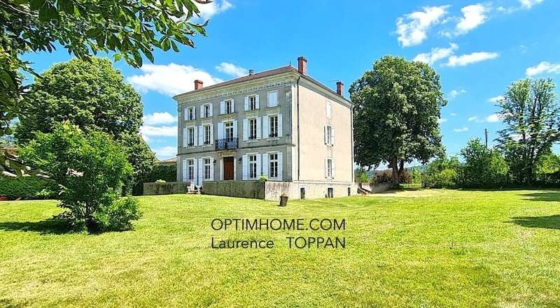 Maison à SAINTE-LIVRADE-SUR-LOT