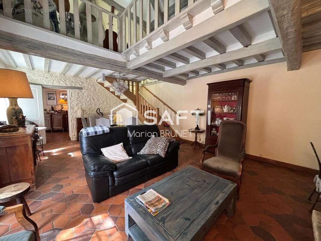 Photo 2 - Maison à BREUIL-LE-SEC