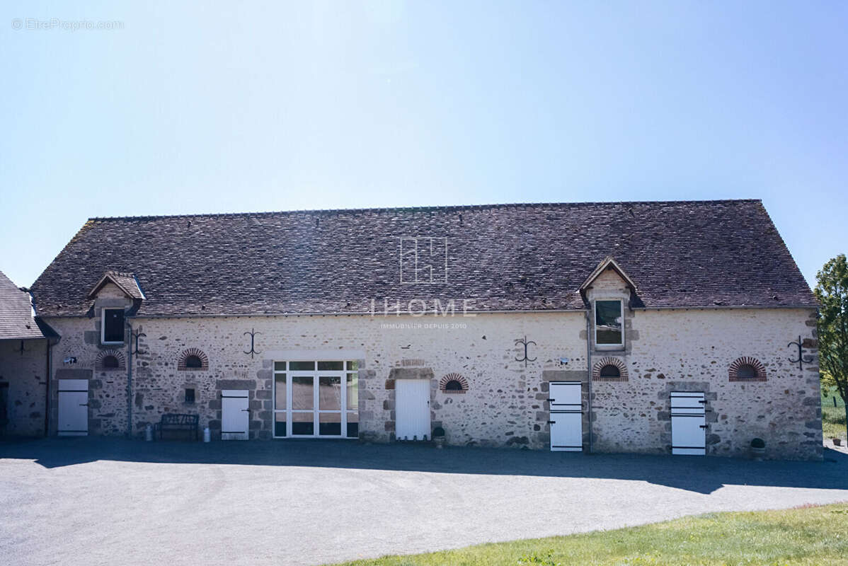 Maison à OISSEAU-LE-PETIT
