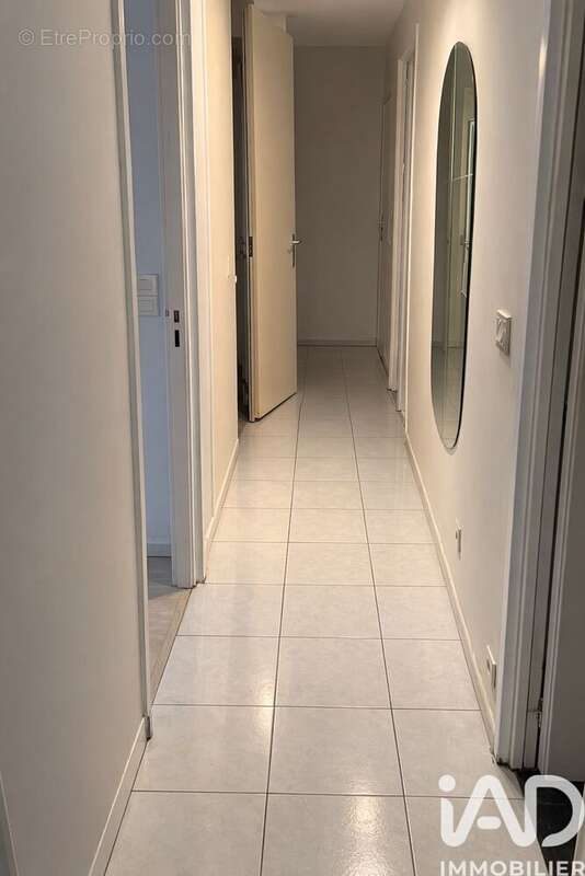 Photo 4 - Appartement à BOISSY-SAINT-LEGER
