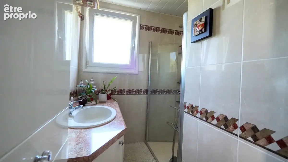 Exclusif pavillon de plain-pied . - photo 14