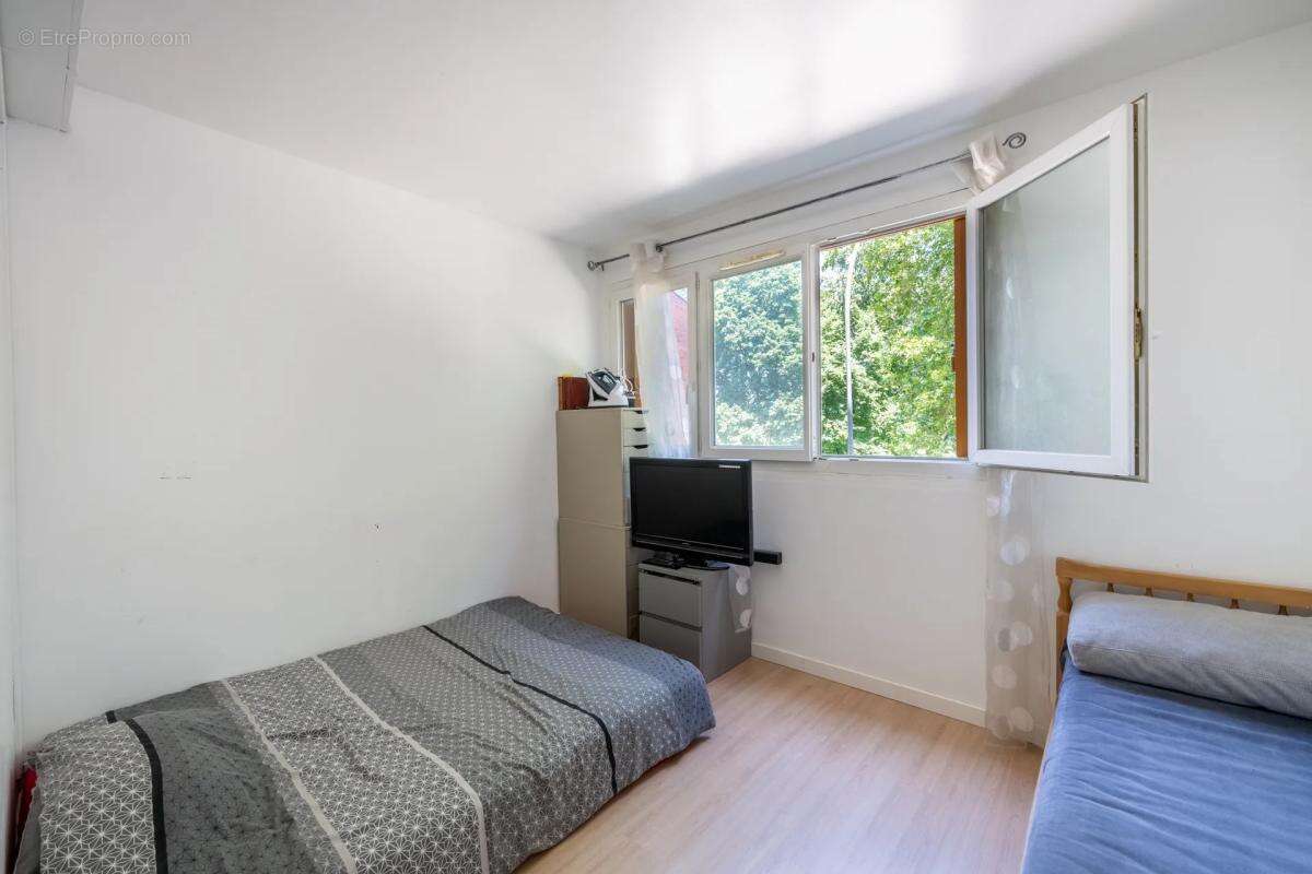 Appartement de 4 pièces de 75 m² à Aubergenville - photo 9