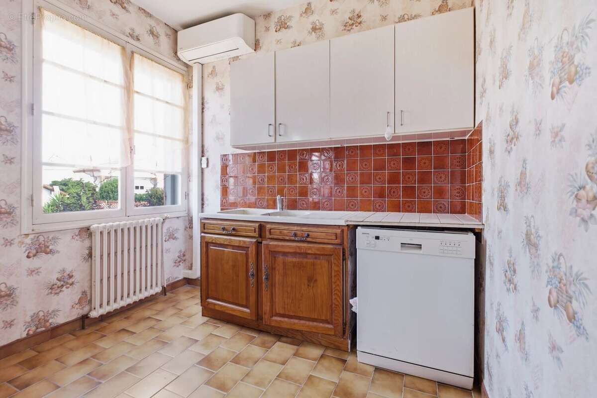 Ensemble immobilier avec jardin et garages centre Ville Exclusivité - photo 11