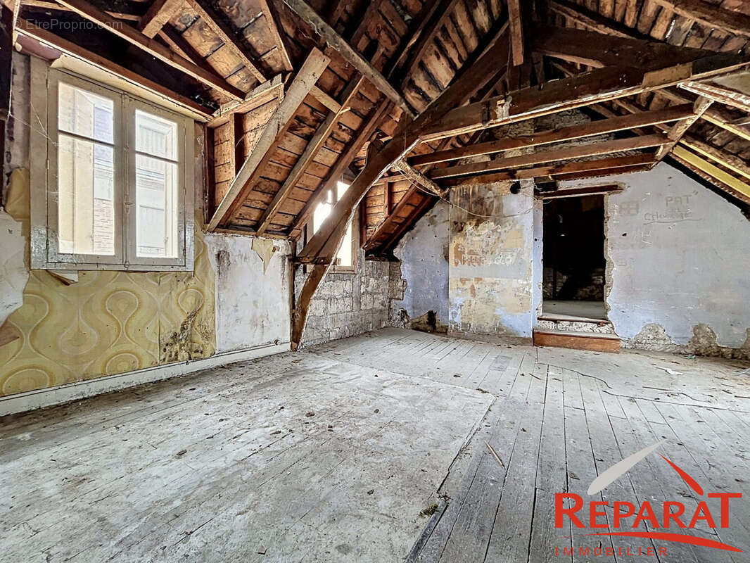 Appartement à BRIVE-LA-GAILLARDE