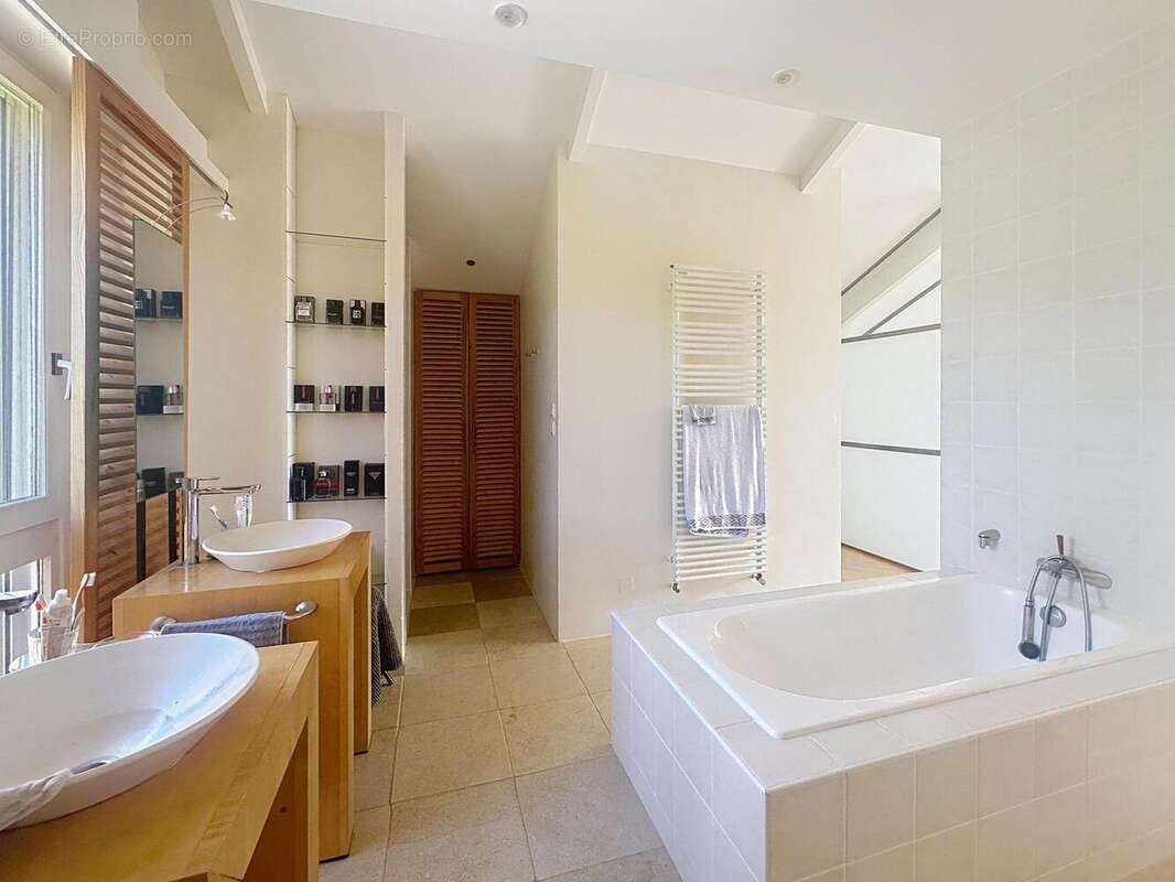 Photo 7 - Maison à CAHORS