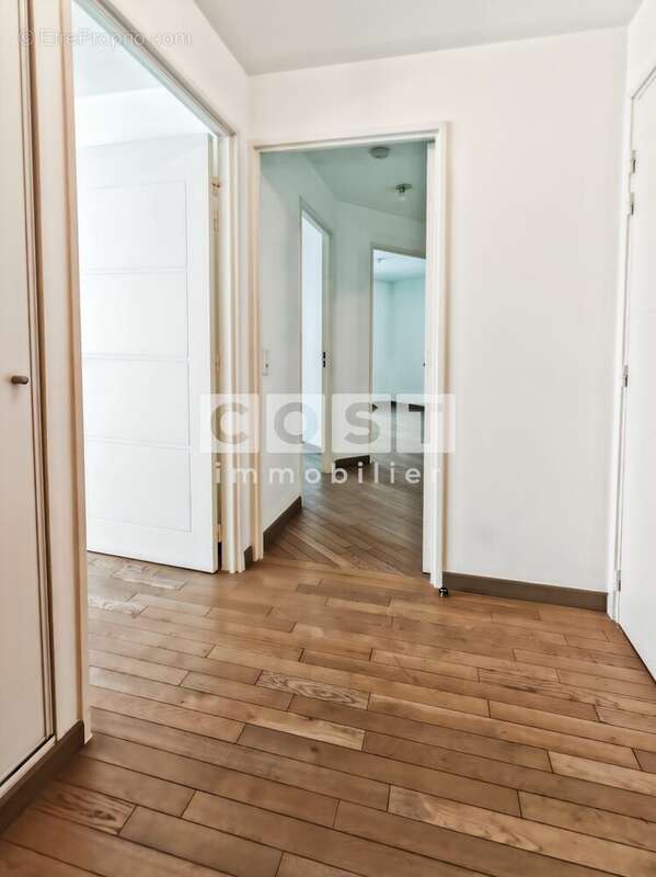 Appartement à ASNIERES-SUR-SEINE