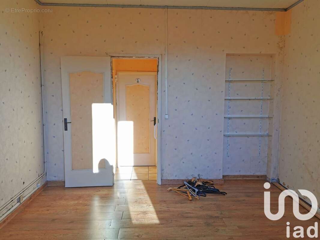 Photo 2 - Maison à COUTRAS