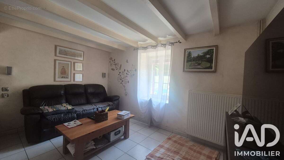 Maison 82 m² à Le Chatenet-En-Dognon  - photo 8