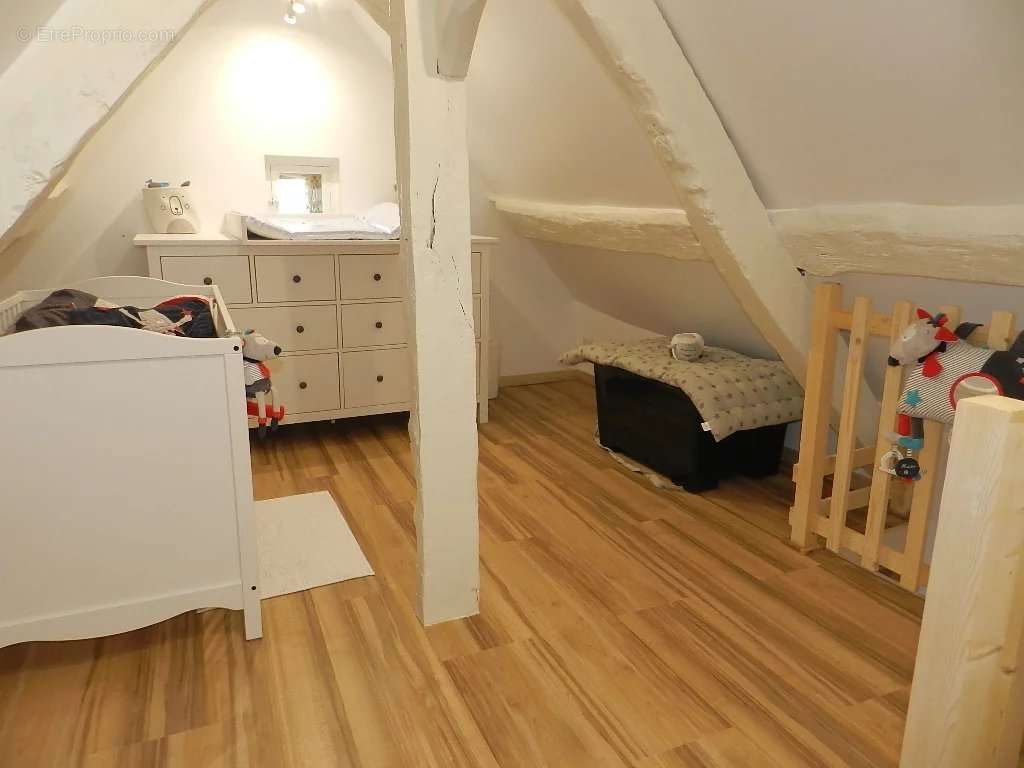 Maison à SAINT-PIERRE-SUR-DIVES