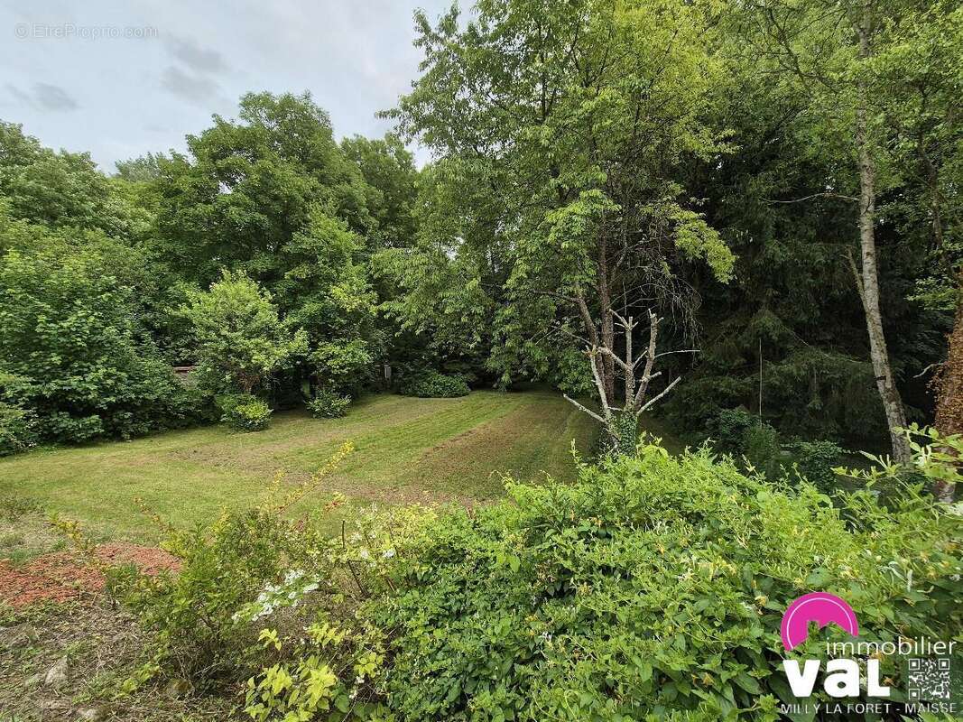 Maison à MALESHERBES