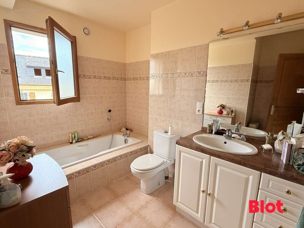 Maison à SAINT-LUNAIRE