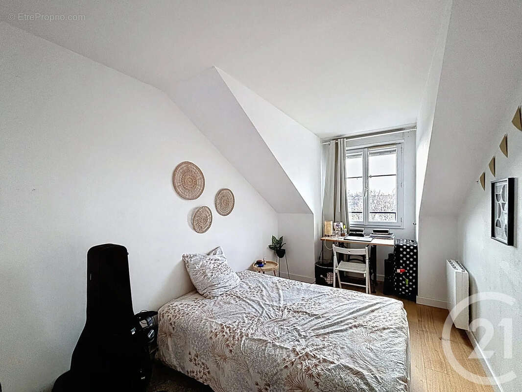 Appartement à MOISSY-CRAMAYEL