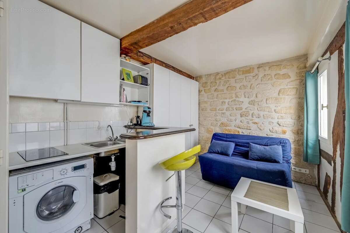 Appartement à PARIS-4E