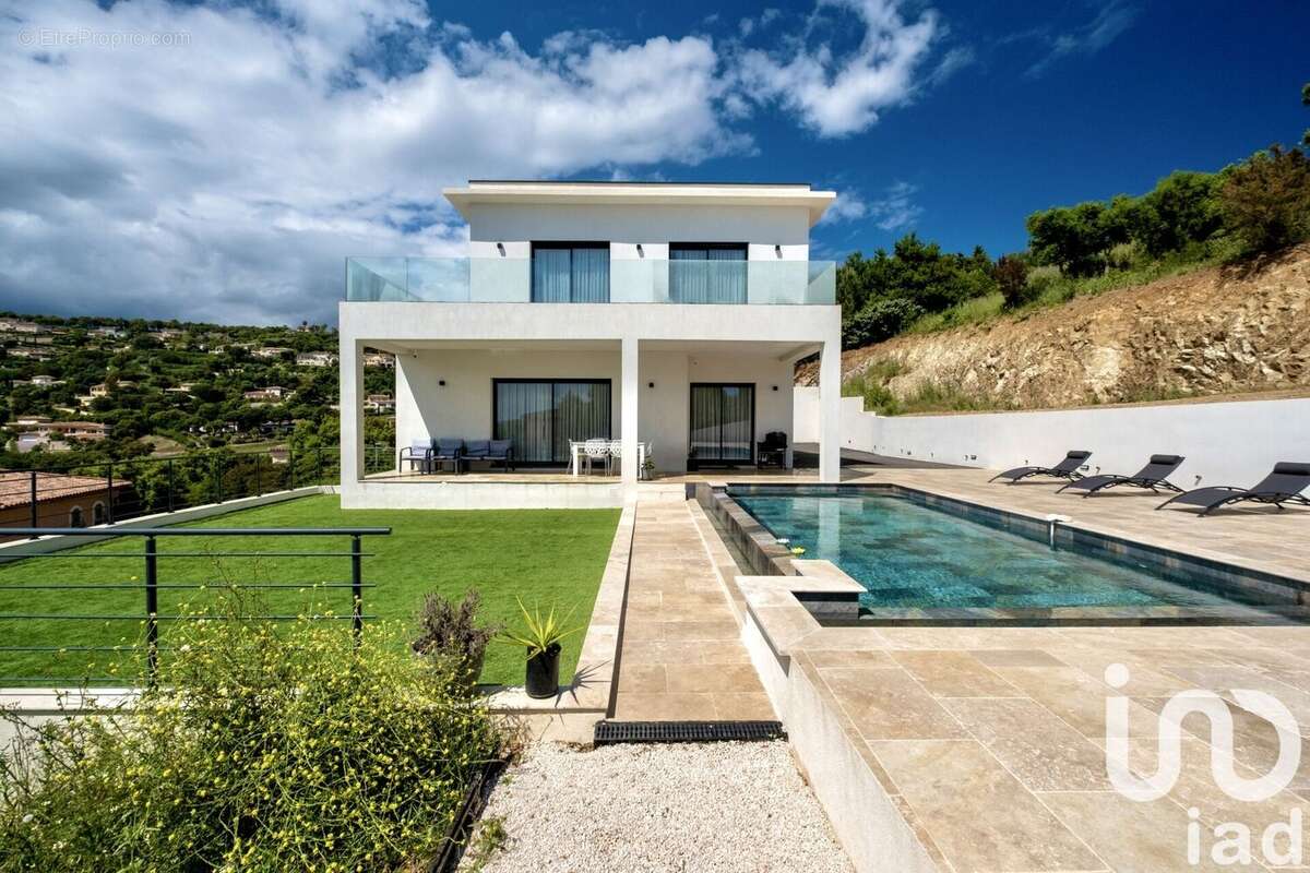 Photo 2 - Maison à SAINTE-MAXIME