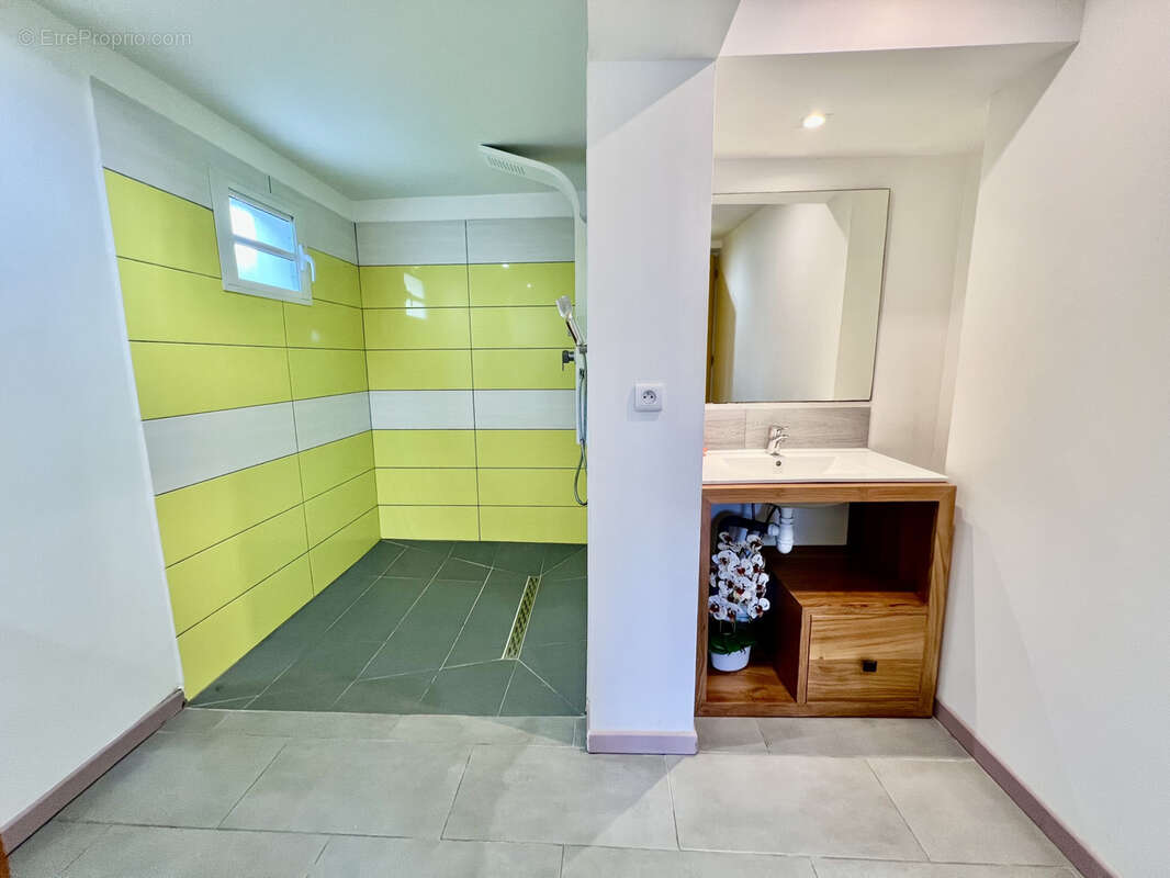 Maison à ENTRE-DEUX