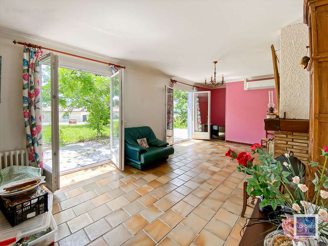 Maison à LEOJAC