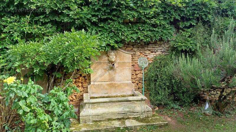 Maison à SAINTE-ALVERE